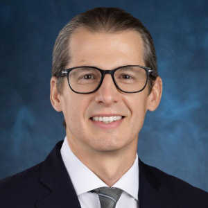 Dr. Gerhard Mundinger